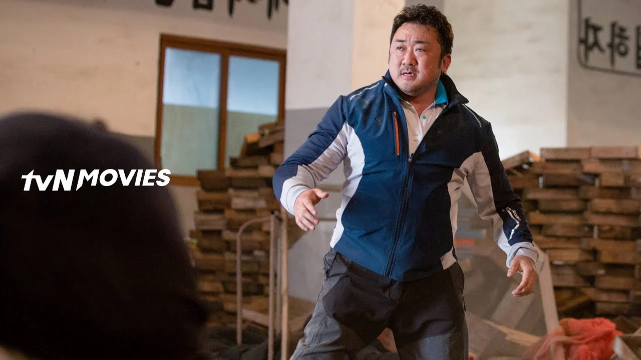 Bạn Ma Phiền Toái Full