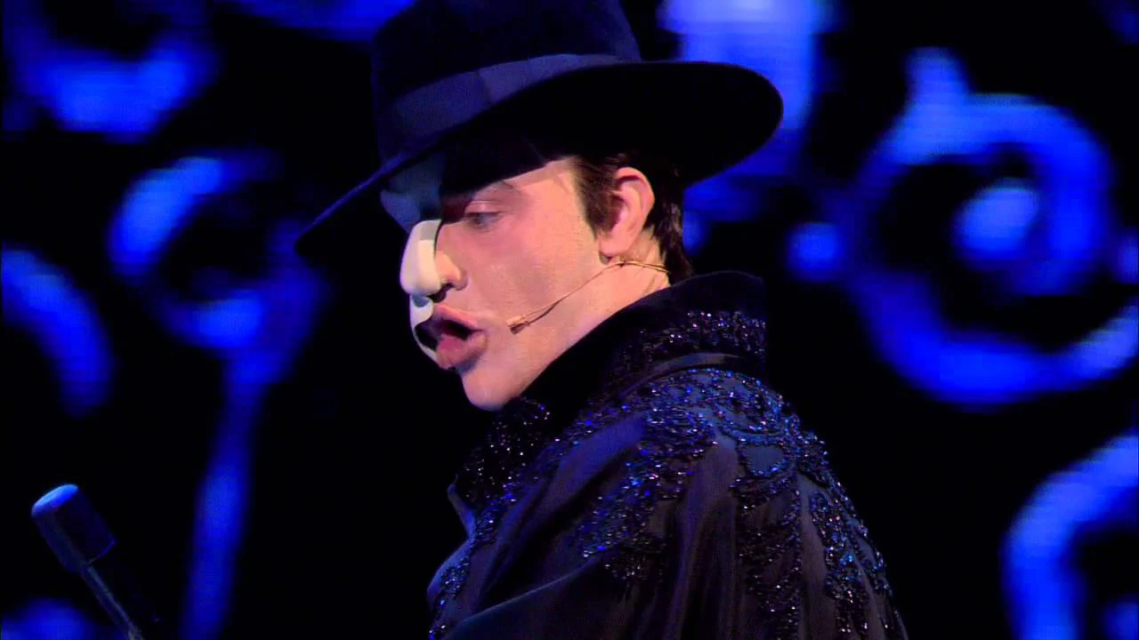 Bóng ma Nhà hát Full