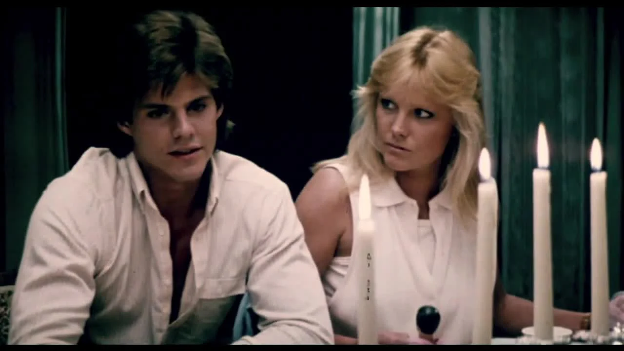 Cá tháng Tư kinh hoàng Full