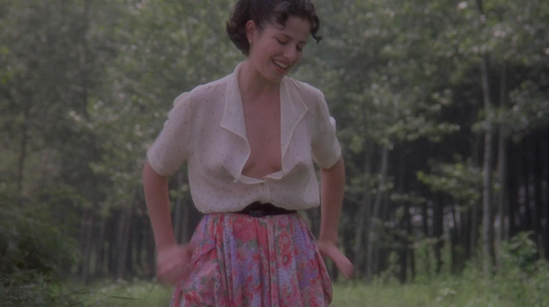 Cô Nàng Tinh Nghịch Full