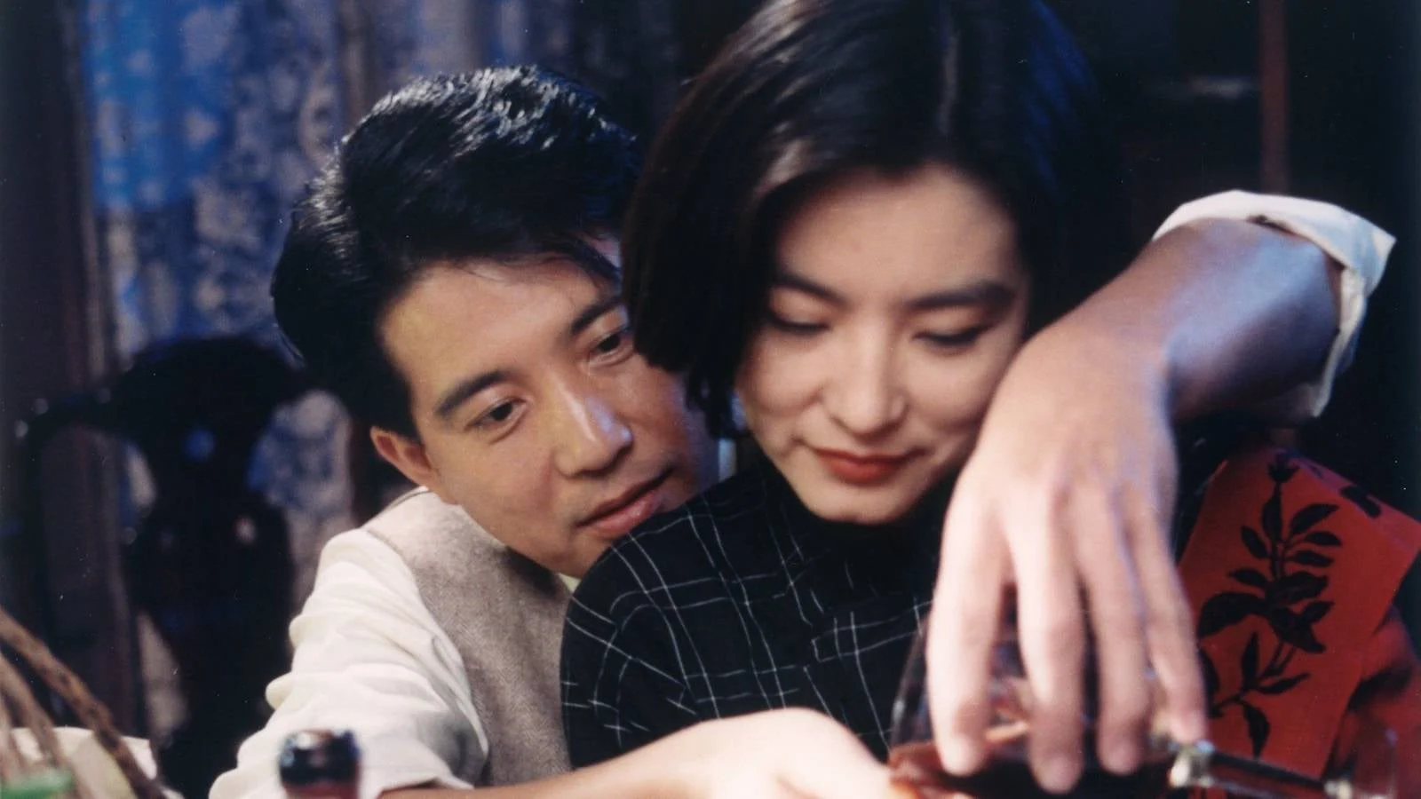 Cổn Cổn Hồng Trần Full