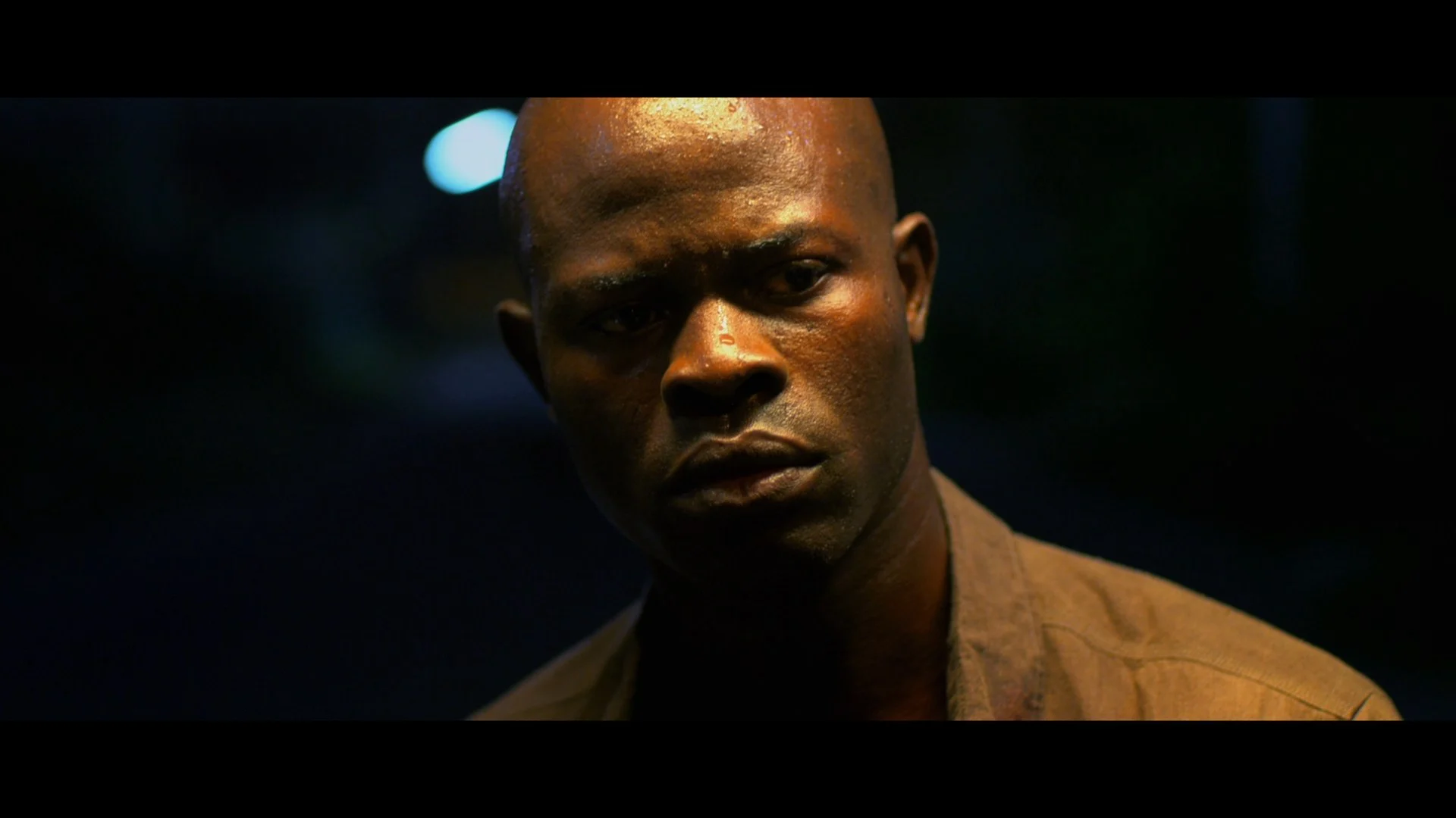 Điệp Vụ Voi Trắng Full