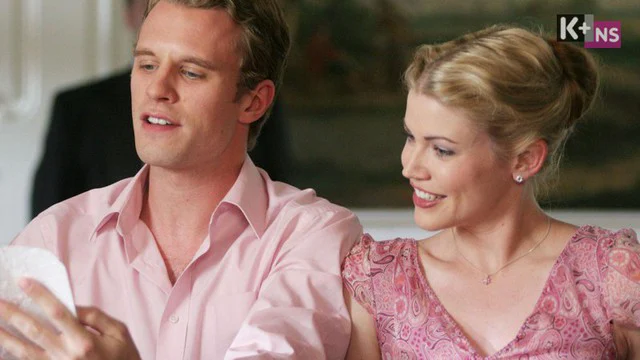 Hoàng tử và em Full