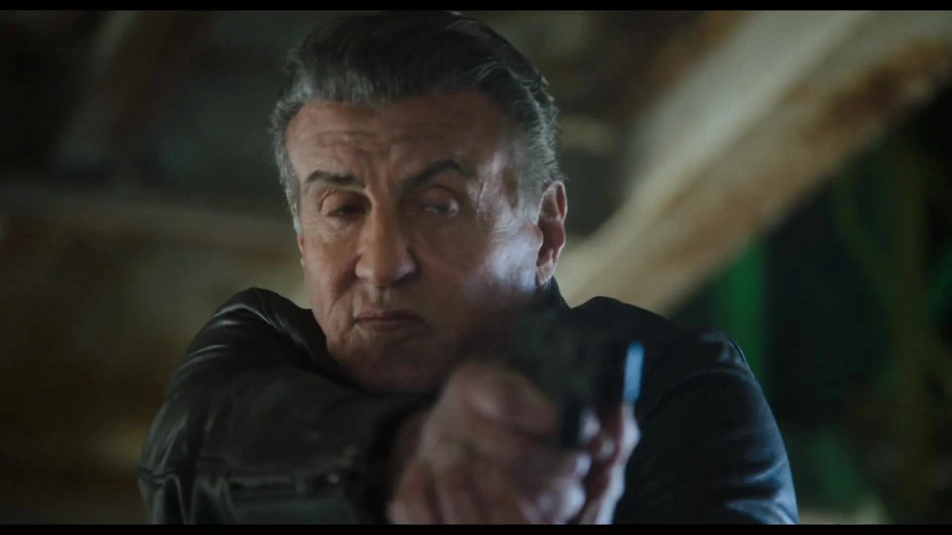 Không Dấu Vết Full