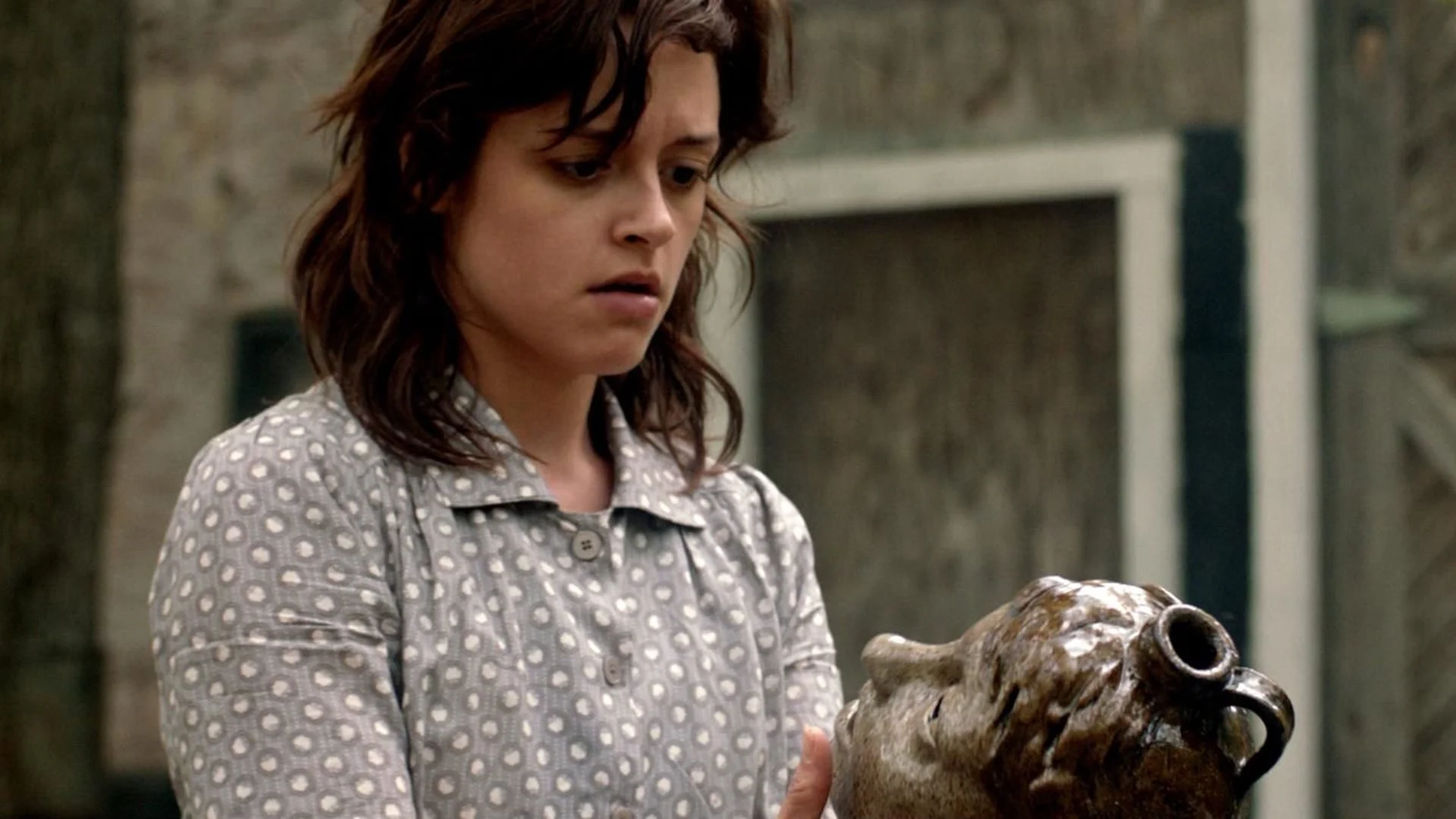 Lời Nguyền Mặt Sứ Full