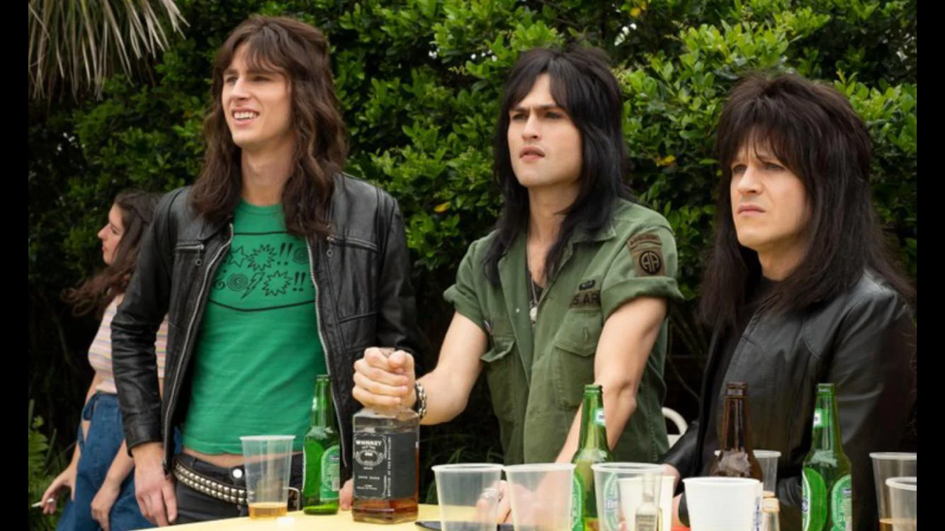 Mötley Crüe: Ban nhạc tai tiếng Full