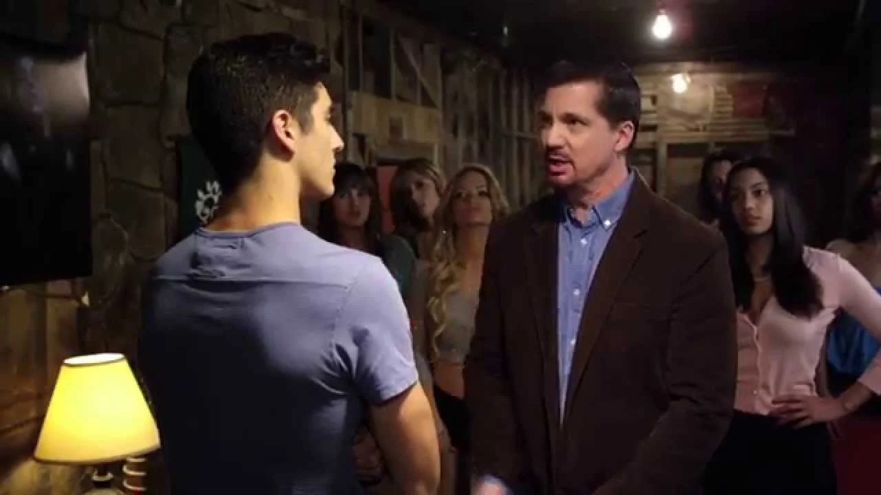 Ngôi Nhà Sung Sướng Full