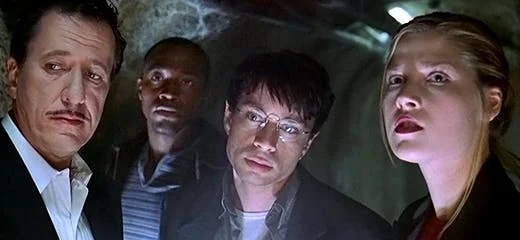 Ngôi Nhà Trên Đồi Quỷ Ám Full