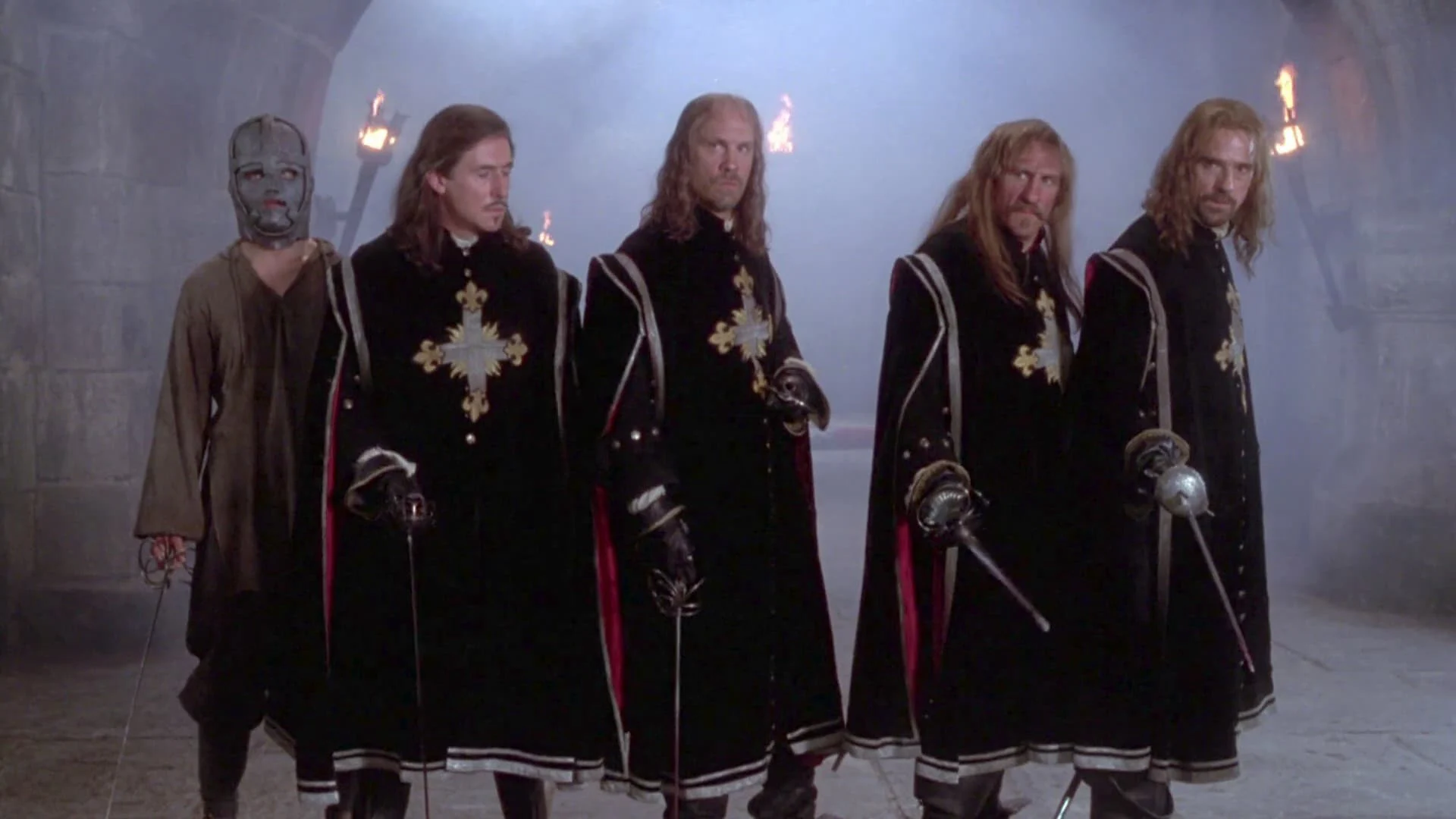 Người mang mặt nạ sắt Full