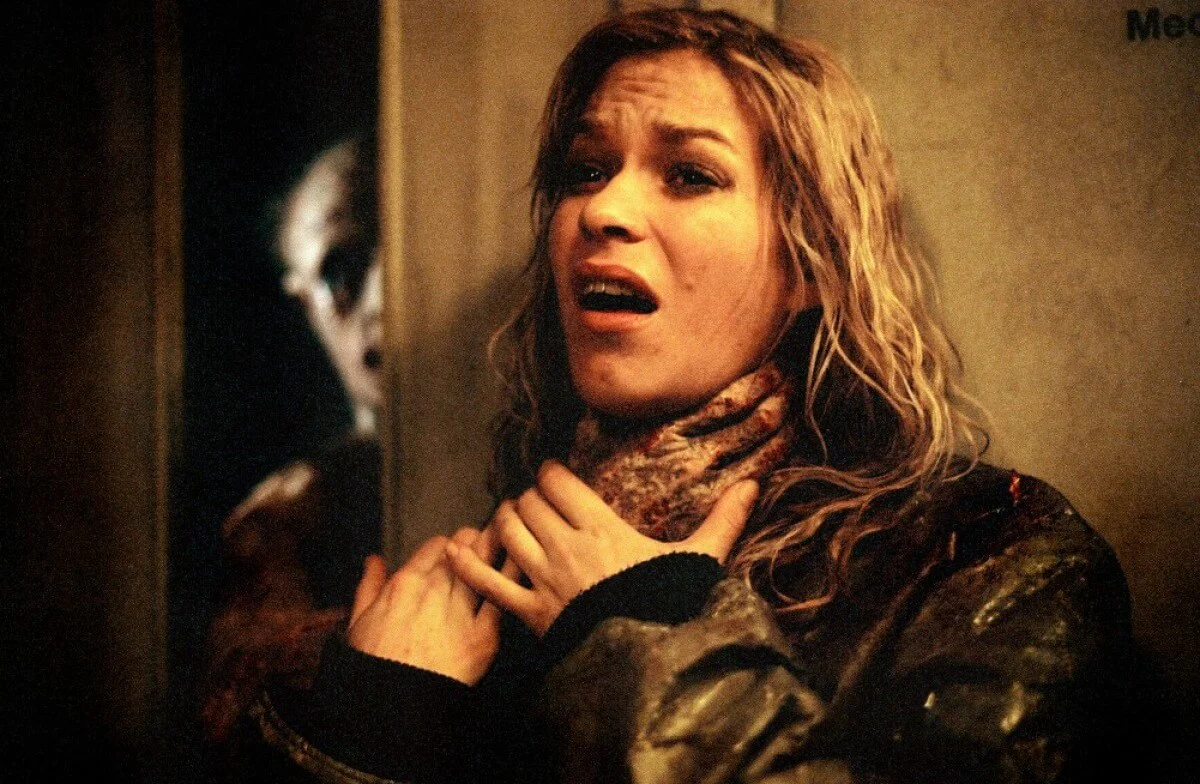 Quái Vật Tàu Điện Ngầm Full