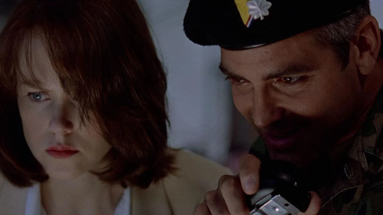 Sứ Giả Hòa Bình Full