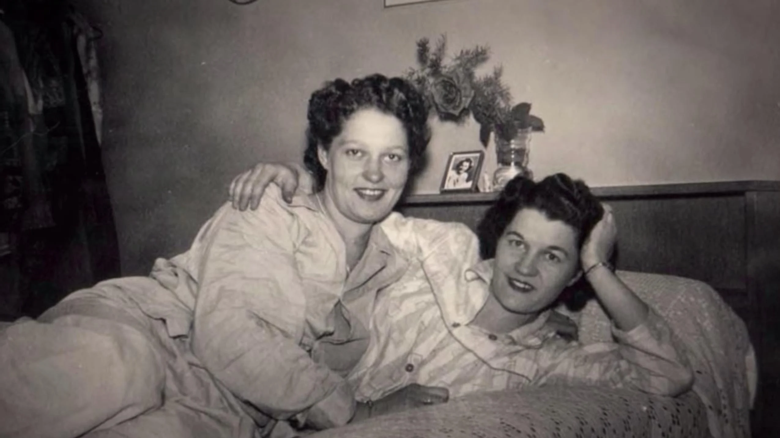 Tình yêu bí mật Full