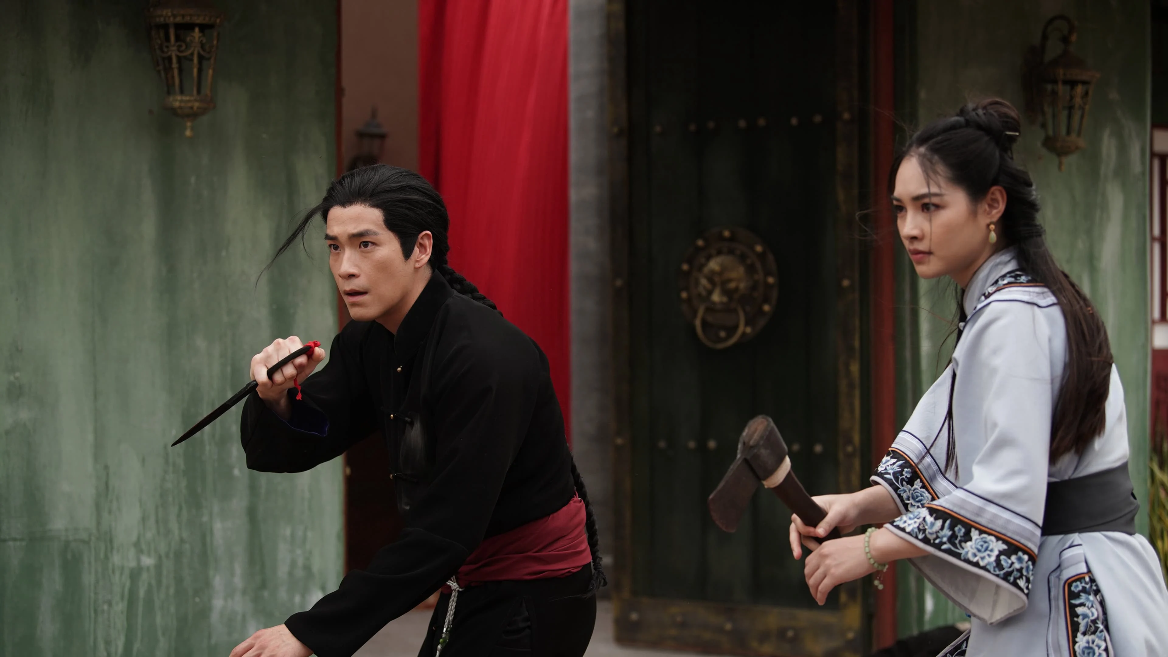 Xuyên Không Cải Mệnh Gia Tộc Full