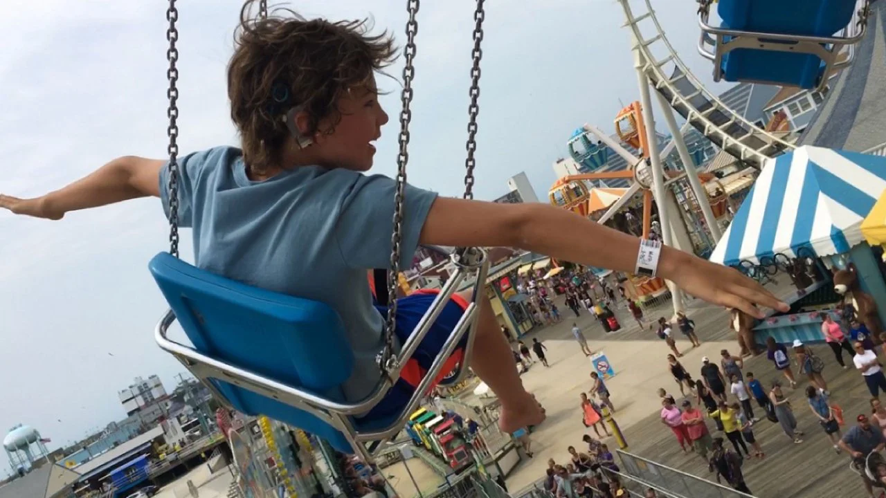 Bản Sonata Ánh Trăng: Ba Chương Về Chứng Điếc Full