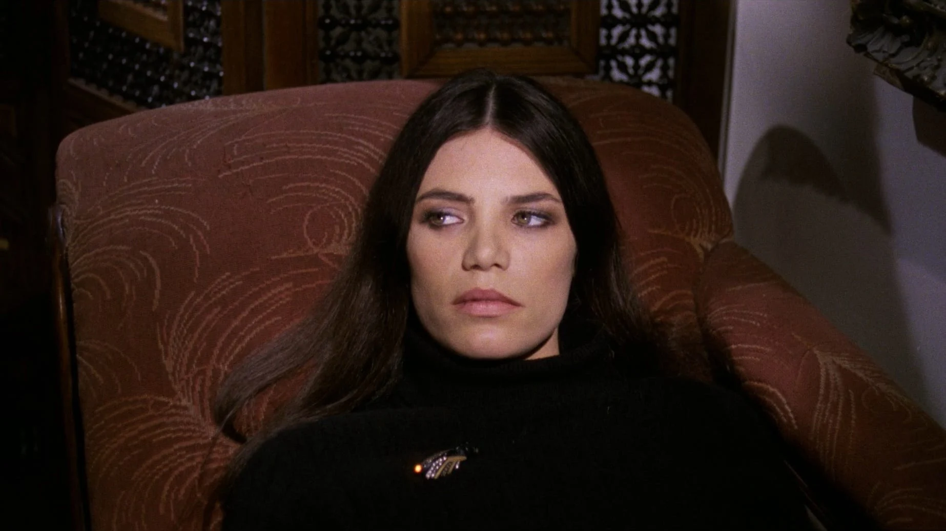 Chị Em Lăng Nhăng Full