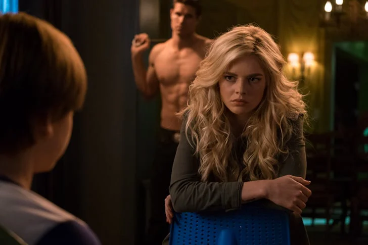 Cô giữ trẻ Full