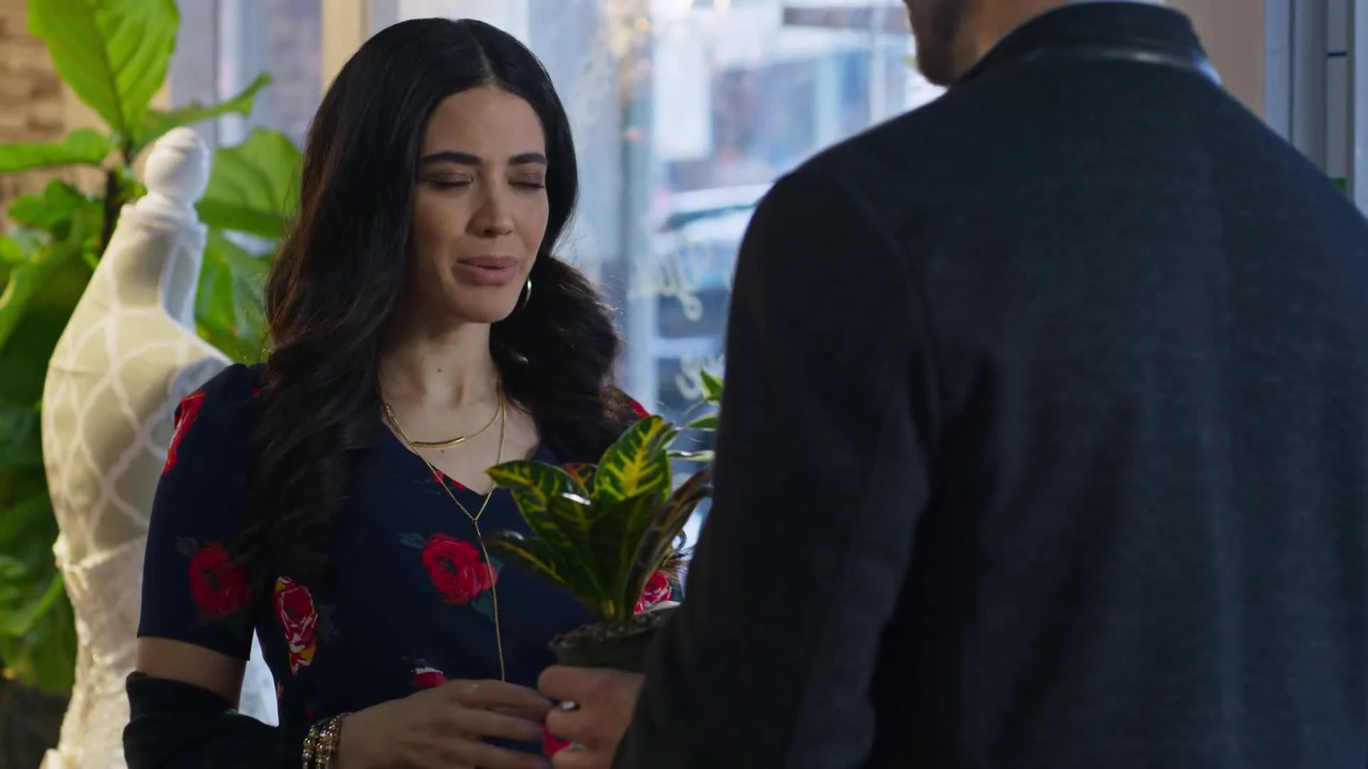 Cô Nàng Làm Váy Cưới Full