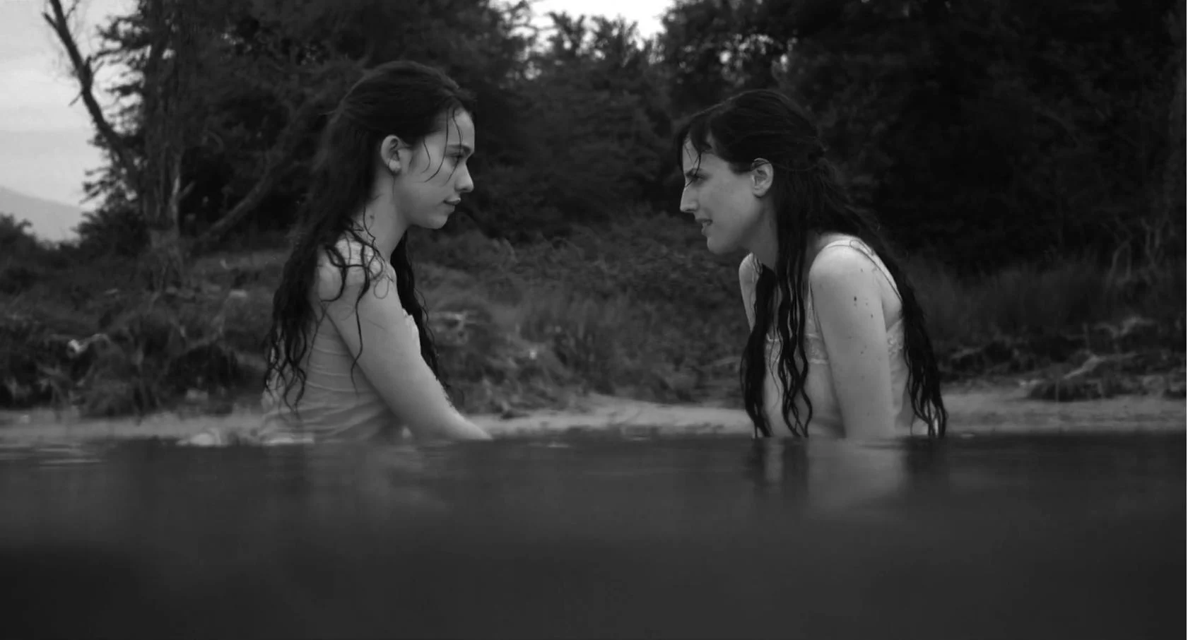 Elisa và Marcela Full