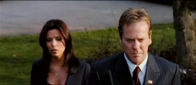 Kẻ Phản Bội Full