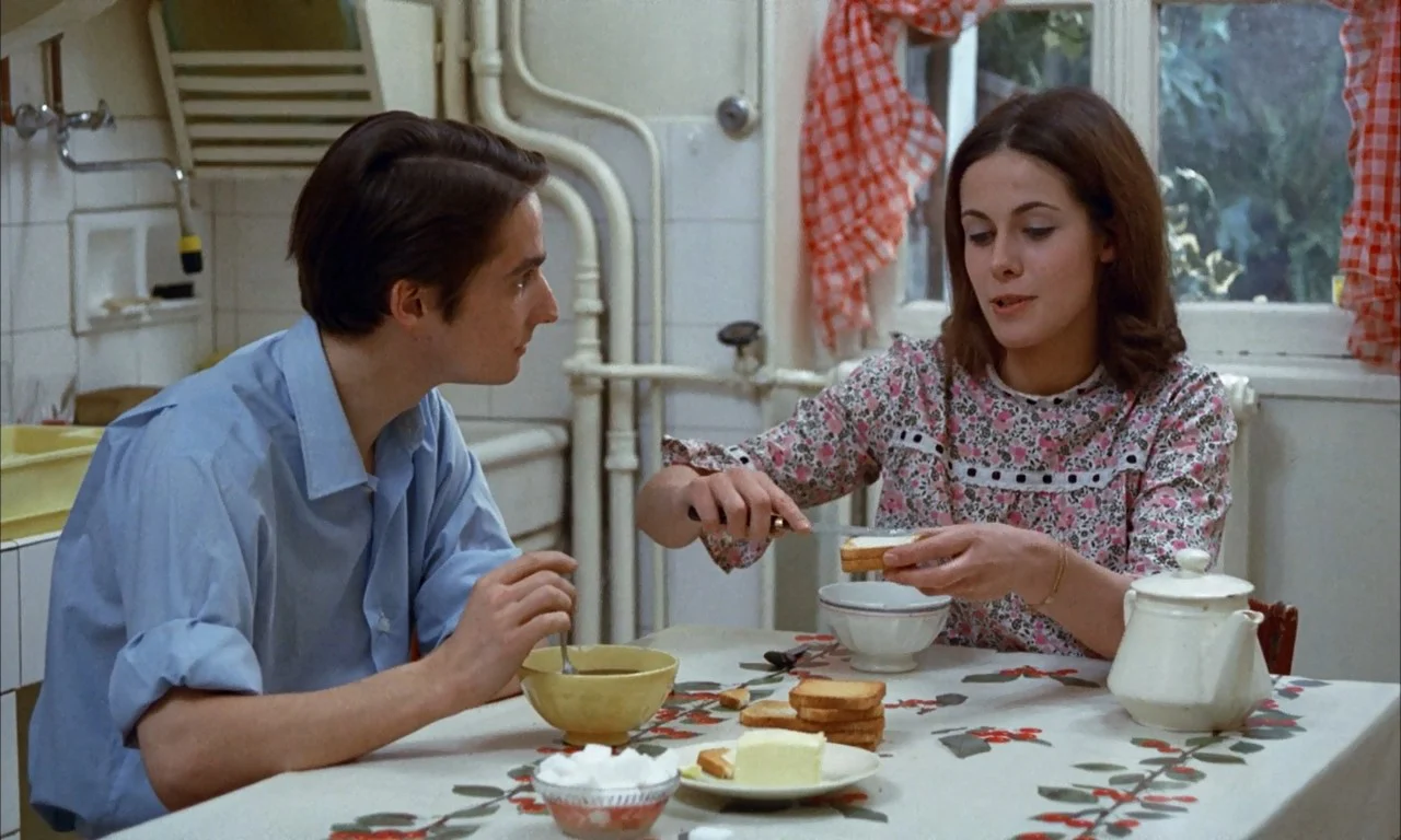 Nụ Hôn Bị Đánh Cắp Full