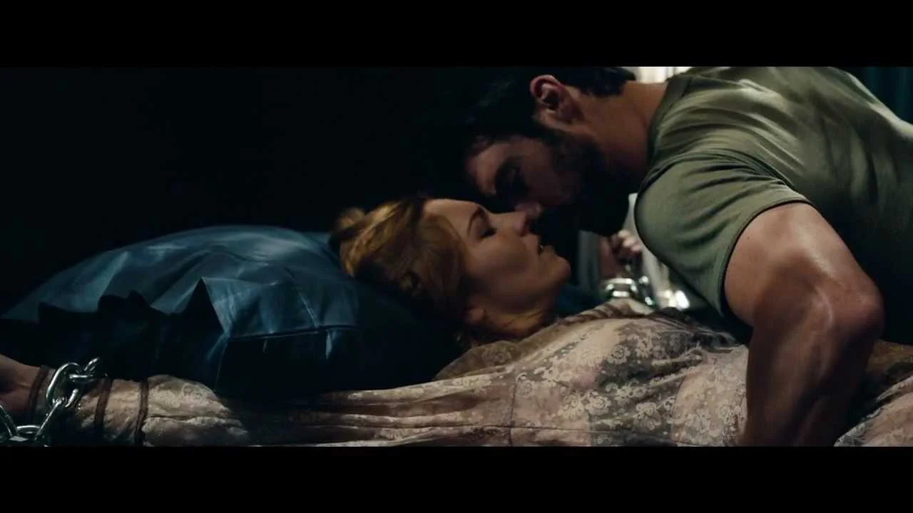 Nụ Hôn Của Quỷ Full