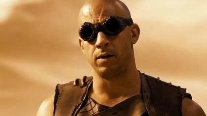 Riddick: Thống lĩnh bóng tối Full