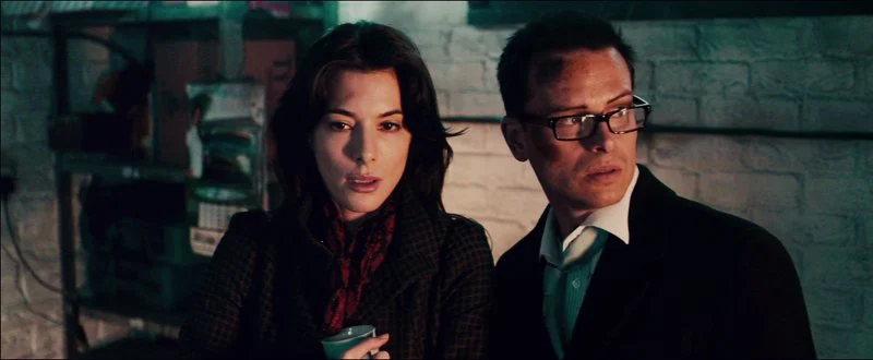 Sân Chơi Của Quỷ Full