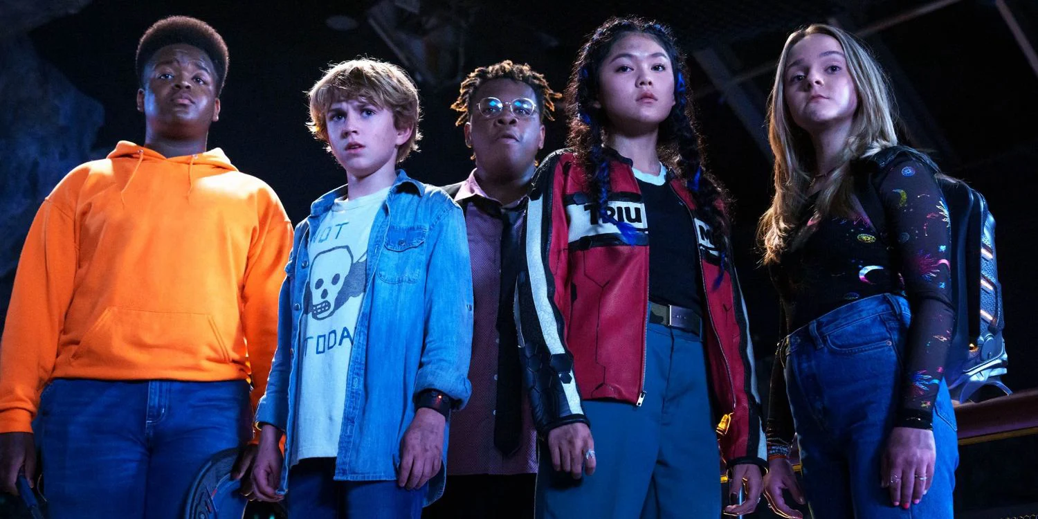 Secret Headquarters Full