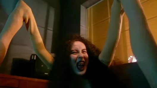 Thành Phố Yêu Thú Full