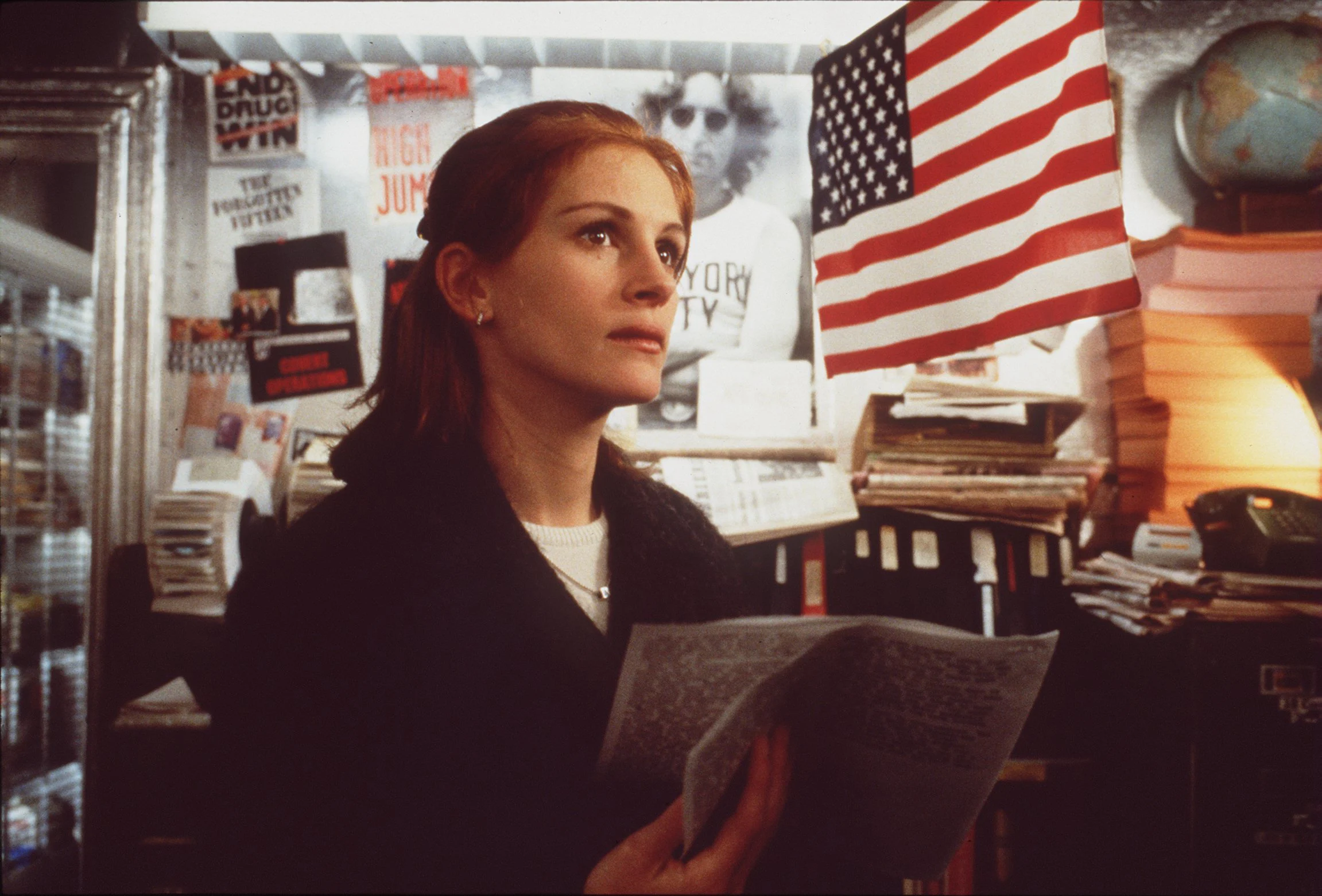 Thuyết Âm Mưu Full