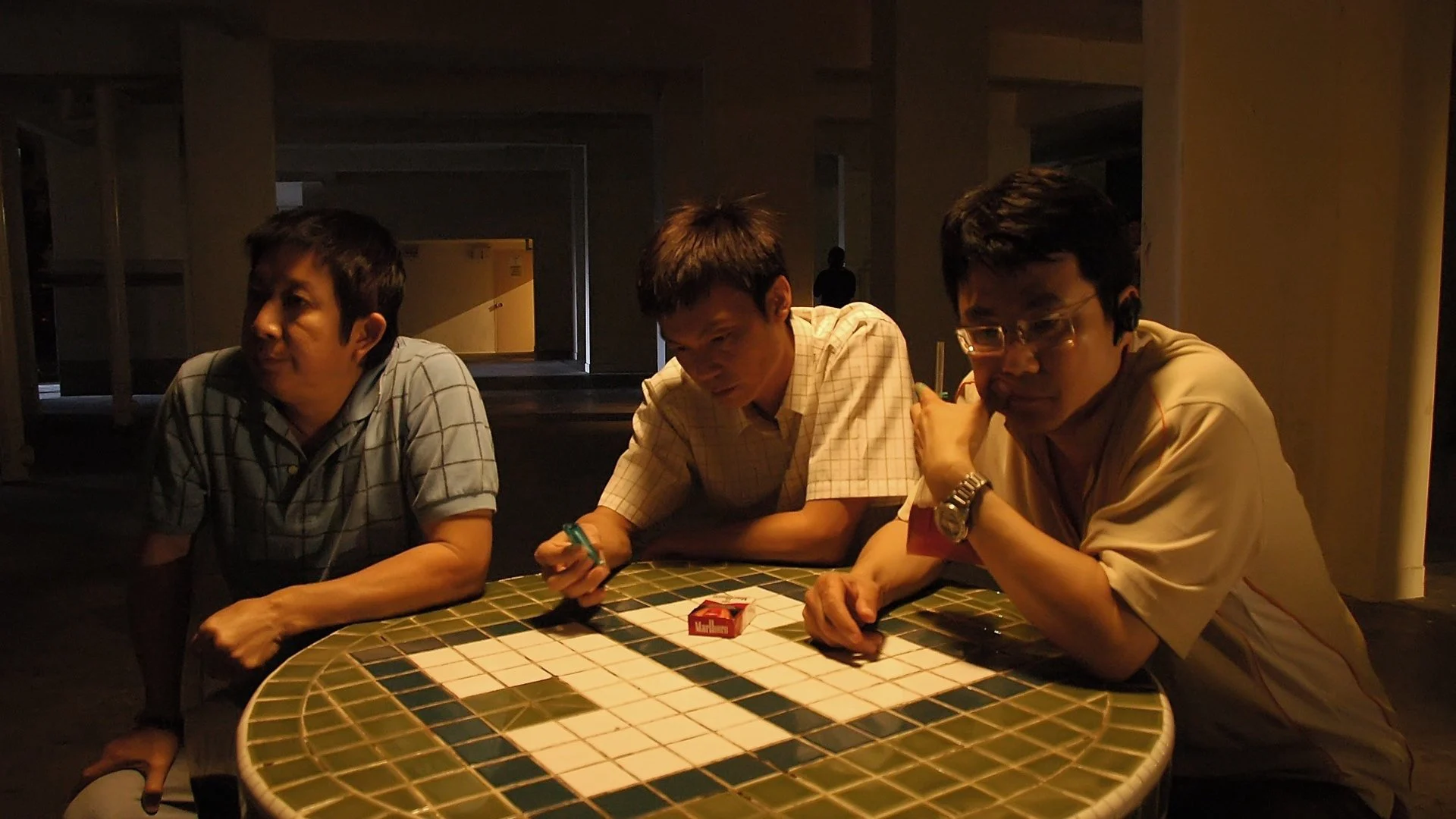 Tiền Không Đủ Dùng 2 Full