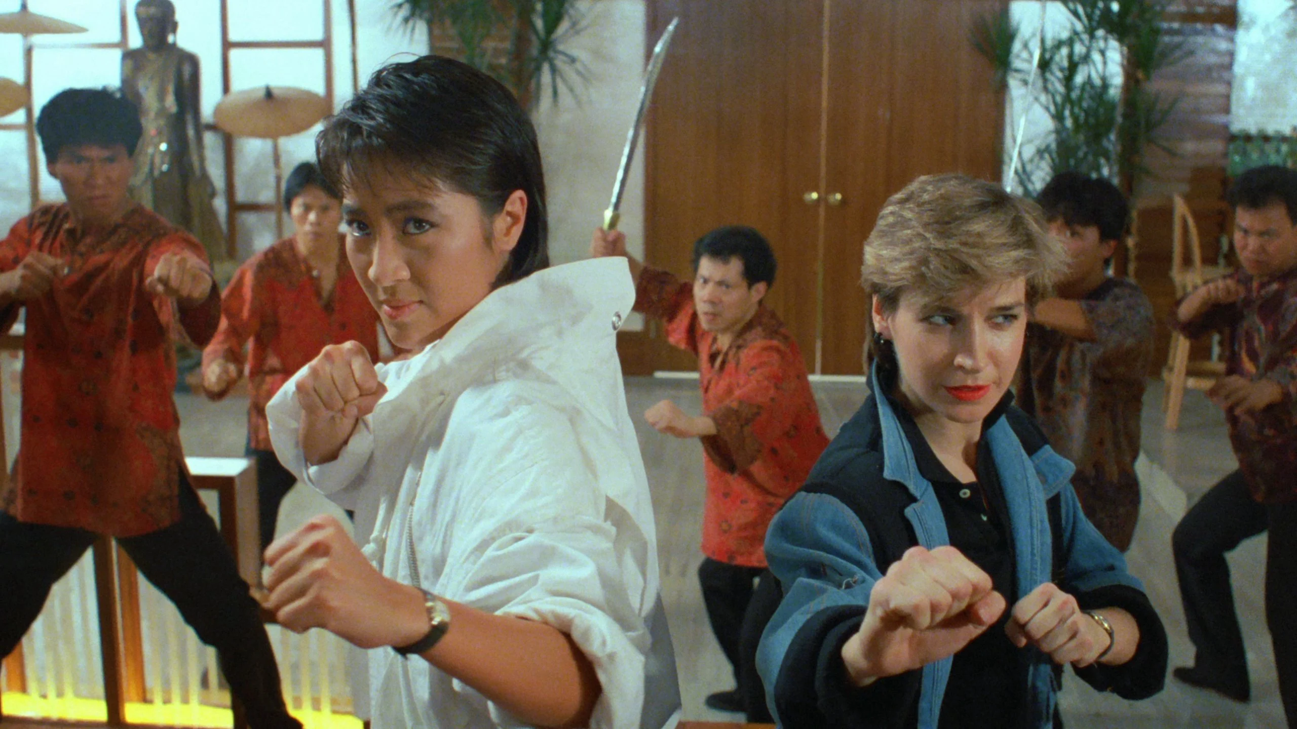 Tiêu Diệt Nhân Chứng 2: Hoàng Gia Sư Tỷ Full