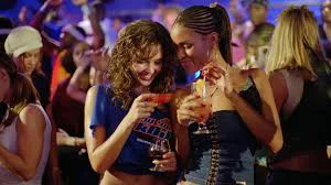 Vũ Công Ngọt Ngào Full