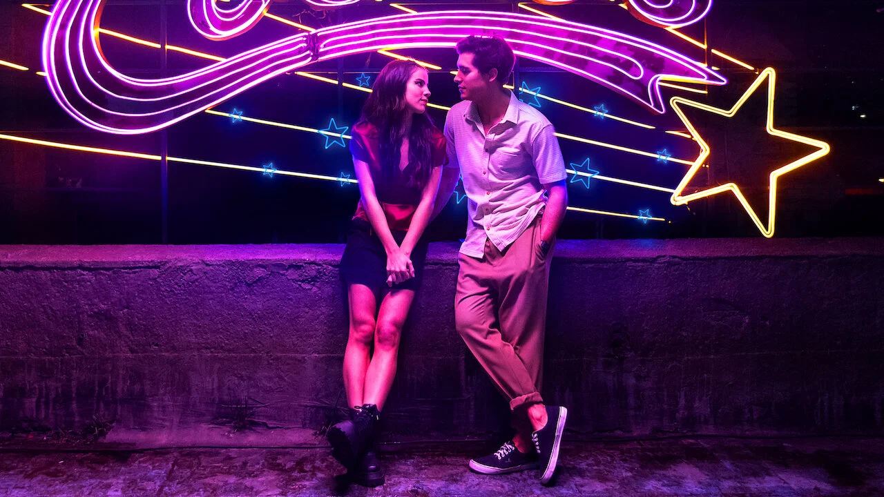 Vượt qua cả vũ trụ Full